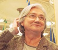 Copertina di La mafia di Ostia tra editoria e associazioni