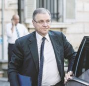 Copertina di Bankitalia s’arrende e dà tutta  la colpa  al no di Bruxelles