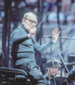 Copertina di Morricone incanta Los Angeles. Le sue musiche candidate ai Globe