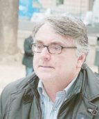 Copertina di Bersani: “Con me le bandiere del Pd”