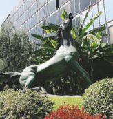 Copertina di “Fondi neri per le tangenti Rai”: tre arresti