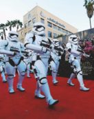 Copertina di “Star Wars” (ancora) alla conquista del mondo