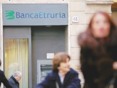 Copertina di Dall’esposto di Federconsumatori il  nuovo fascicolo sul crac della banca