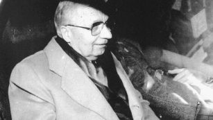 Copertina di Sulle tracce del Venerabile, quando era “Inafferabile”