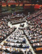 Copertina di Passa la legge  di stabilità, ultime modifiche tra mance e regalie