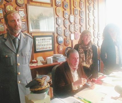 “Dati falsi alla Ue sulla Xylella per tagliare gli ulivi”