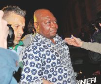 Copertina di Parroco, donna, sesso e morte: ma non è un film