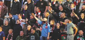 Copertina di L’unica intolleranza legittima: quella per i simboli fascisti