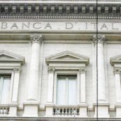 Copertina di Non possiamo fidarci dei bilanci