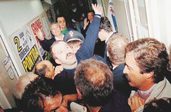 Voti, trapani per tv e biglietti aerei: la superpoliziotta privata di Maroni