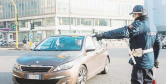 Copertina di 300 multe