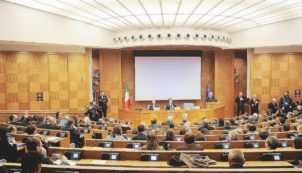 Copertina di Riforme secondo Matteo:  “Referendum su di me”