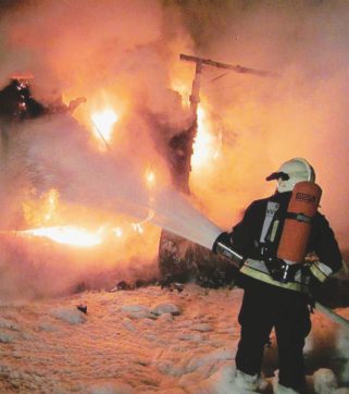 E ora i pompieri devono pagarsi anche le trasferte