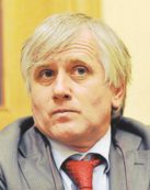 Copertina di “Fassino è di sinistra? Se lo dice Renzi…”