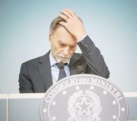 Copertina di Il solito decreto di fine anno: salgono i pedaggi in autostrada