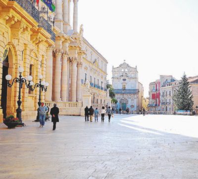 Due suicidi a Capodanno tra il mare e la paura