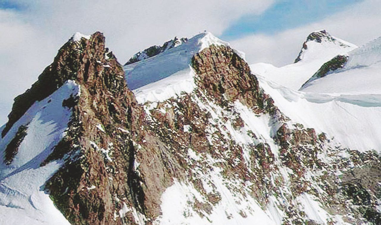 salvati i due alpinisti tedeschi bloccati a 4000 metri sul monte rosa