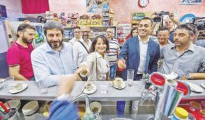 Copertina di Sciolti per mafia: nel 2015 il Pd batte Forza Italia 4 a 3