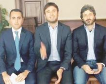 Copertina di Quarto: ricatti, intercettazioni, bugie e verità  nello scandalo M5S