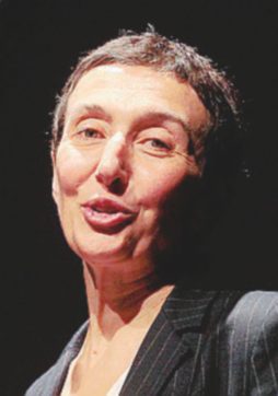 Oggi debutta, mentre Bonino lo bacchetta e Gentili lo critica