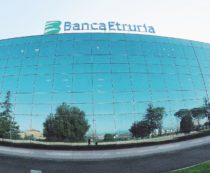 Copertina di Etruria, c’è Carboni: “Sì, papà Boschi venne a trovarmi”