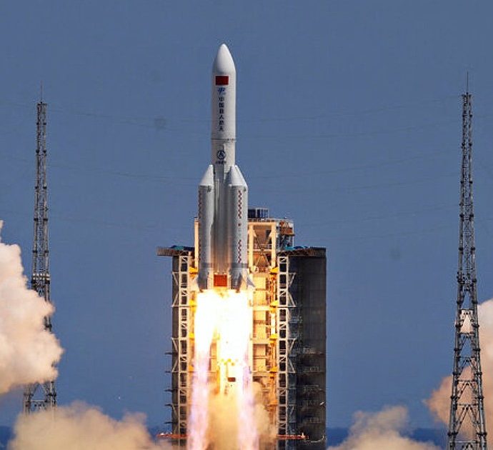 La Cina lancia il secondo modulo per la sua Stazione spaziale. E la Iss è destinata alla pensione