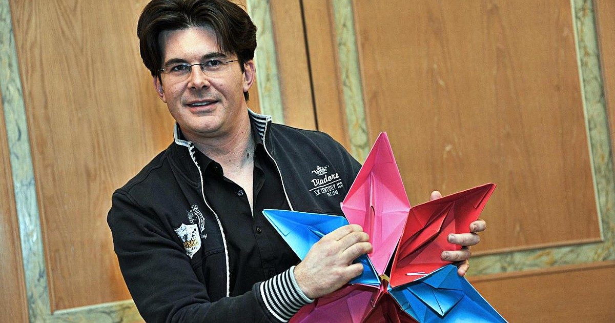 Giovanni Muciaccia: “Art Attack catturerebbe ancora l’attenzione di tanti telespettatori. L’imitazione di Fiorello mi rese epico”