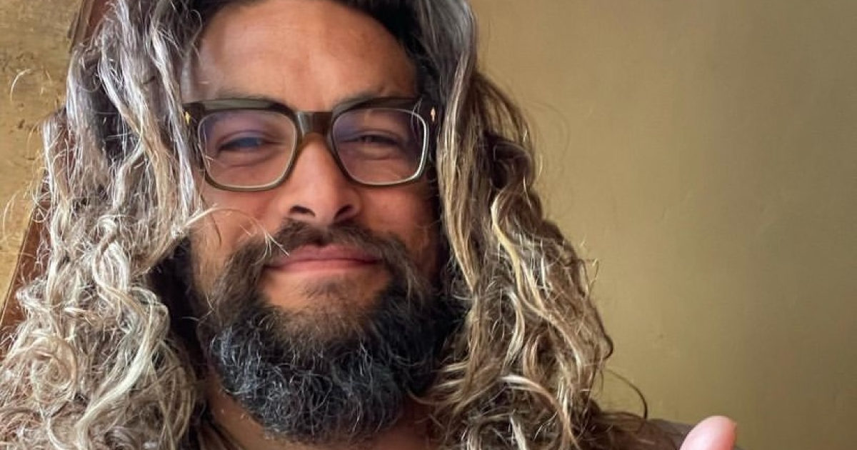 Jason Momoa si è scontrato con un motociclista che ha invaso la sua carreggiata