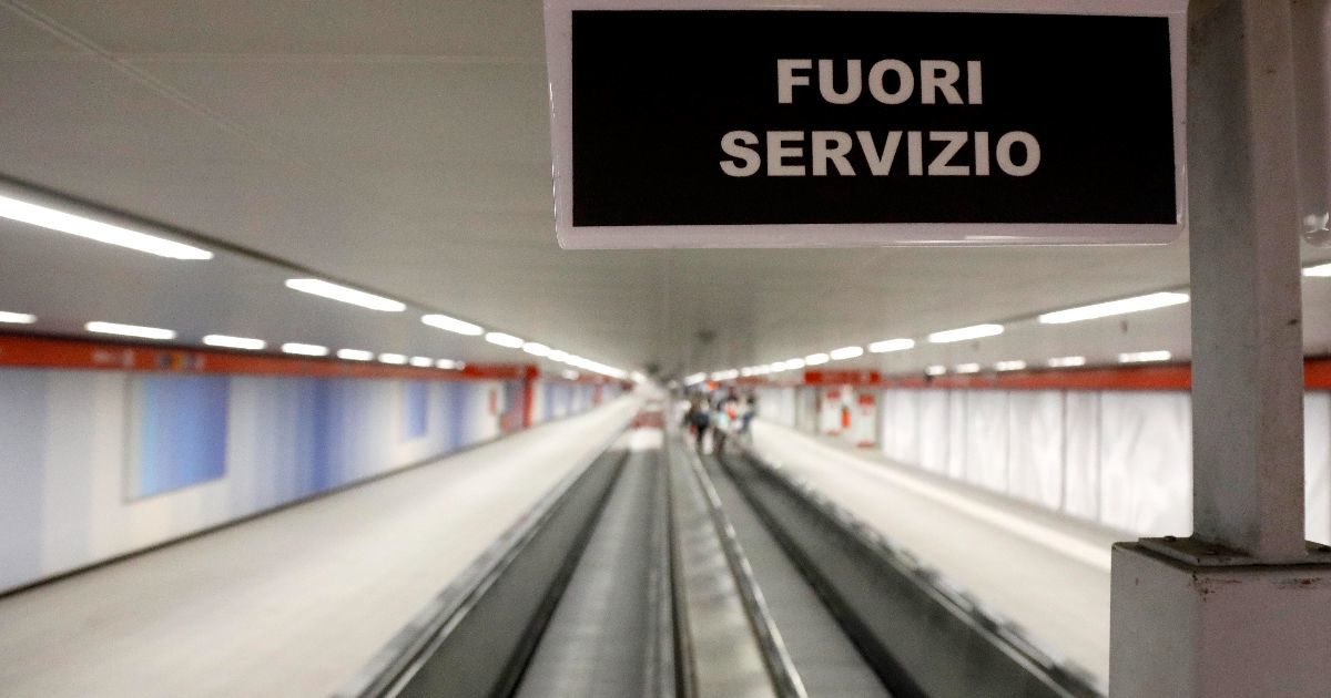 Passante ferroviario di Milano, ruote dei treni consumate 80 volte più del normale. La causa? Un binario usurato. La circolazione resta bloccata