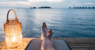 Copertina di Viaggiare sì, ma sostenibile: come scegliere le vacanze compatibili