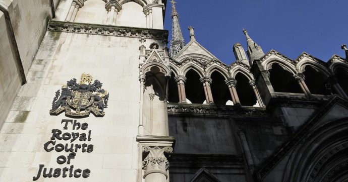 Archie Battersbee, l’Alta Corte inglese: “Irricevibile richiesta dei genitori”. Via libera a interrompere i supporti vitali