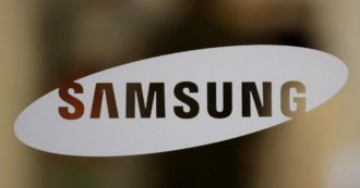 Copertina di Antitrust, avviata un’istruttoria nei confronti di Samsung: promozioni sui cellulari senza “adeguata informazione” al consumatore