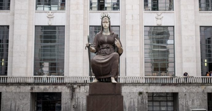 Milano, pm “spiati” nel bar delle cosche