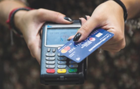 Pos sotto i 60€, magari bastasse obbligare tutti ai pagamenti elettronici per risolvere l’evasione