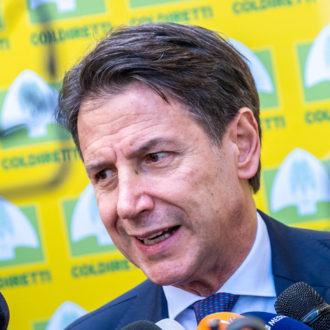 Copertina di M5S, intervista a Conte: il Fatto di domani 30 luglio