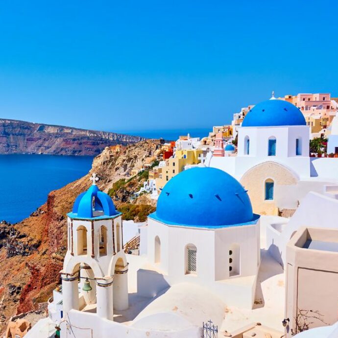 Grecia, sfumature isolane di una vacanza estiva che funziona per tutti