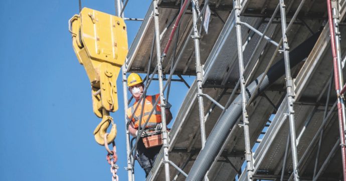 Il Pil batte tutte le attese: +1%  trainato da turismo ed edilizia