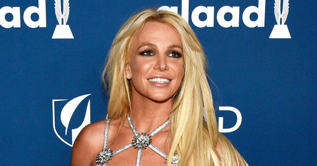 Britney Spears, il figlio Jayden accusa la popstar di non essere una buona madre. Lei tuona: “Hai paura che smetta di darti 40mila euro al mese?”