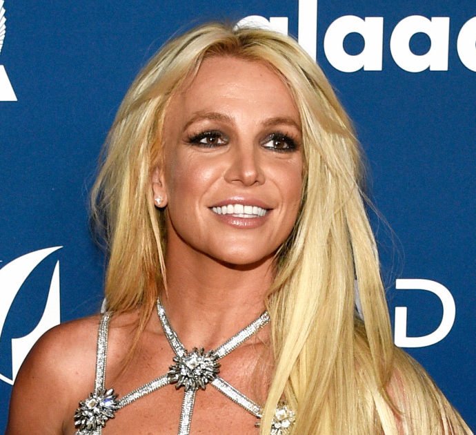 Britney Spears, il figlio Jayden accusa la popstar di non essere una buona madre. Lei tuona: “Hai paura che smetta di darti 40mila euro al mese?”