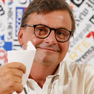 Copertina di Calenda, mister ultimatum improbabili: il Fatto di domani 2 agosto