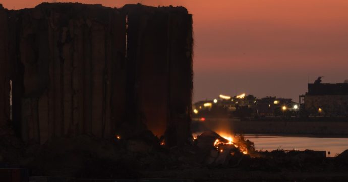 Esplosione al porto di Beirut: due anni dopo, nessun responsabile. La tragedia specchio di un Paese in declino dominato dalla corruzione