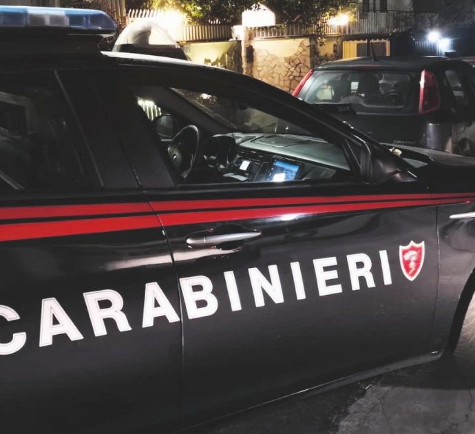 Milano, noto conduttore radiofonico fermato mentre era ubriaco al volante: multato e patente ritirata