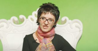 Copertina di Giovanna Cosenza: “B. usa strategie vecchie. Il leghista? Tattiche logorate”