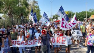 Copertina di Piombino, lite Giani-sindaco: “Sa dire solo no”