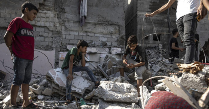 Israele contro Gaza, Amnesty ha documentato l’ennesima serie di crimini di guerra negli attacchi di agosto