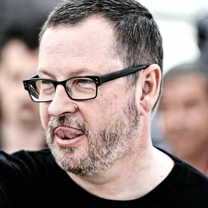 Lars von Trier prepara la sua “Enciclopedia del Caos”: 100 episodi per raccontare un mondo irripetibile