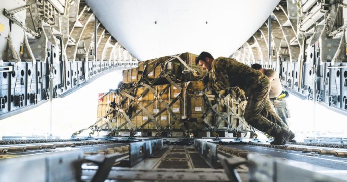 Il Pentagono: un altro miliardo tra razzi e mortai per Zelensky