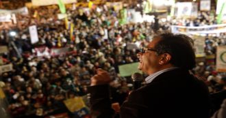 Copertina di Gustavo Petro giura in Colombia. Un nuovo inizio, per la pace e la giustizia sociale