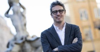 Copertina di Pif: “Legalizzare la mafia nel 2022, ora è questa la nuova morale”