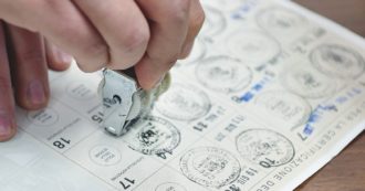 Copertina di Elezioni, i partiti alle prese con la cultura: di spettacoli asfittici abbiamo piene le scatole